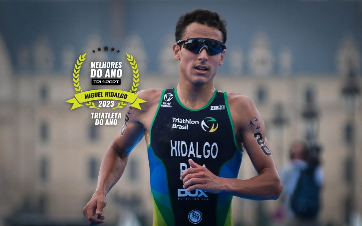 Miguel Hidalgo recebe o prêmio melhor triatleta do ano