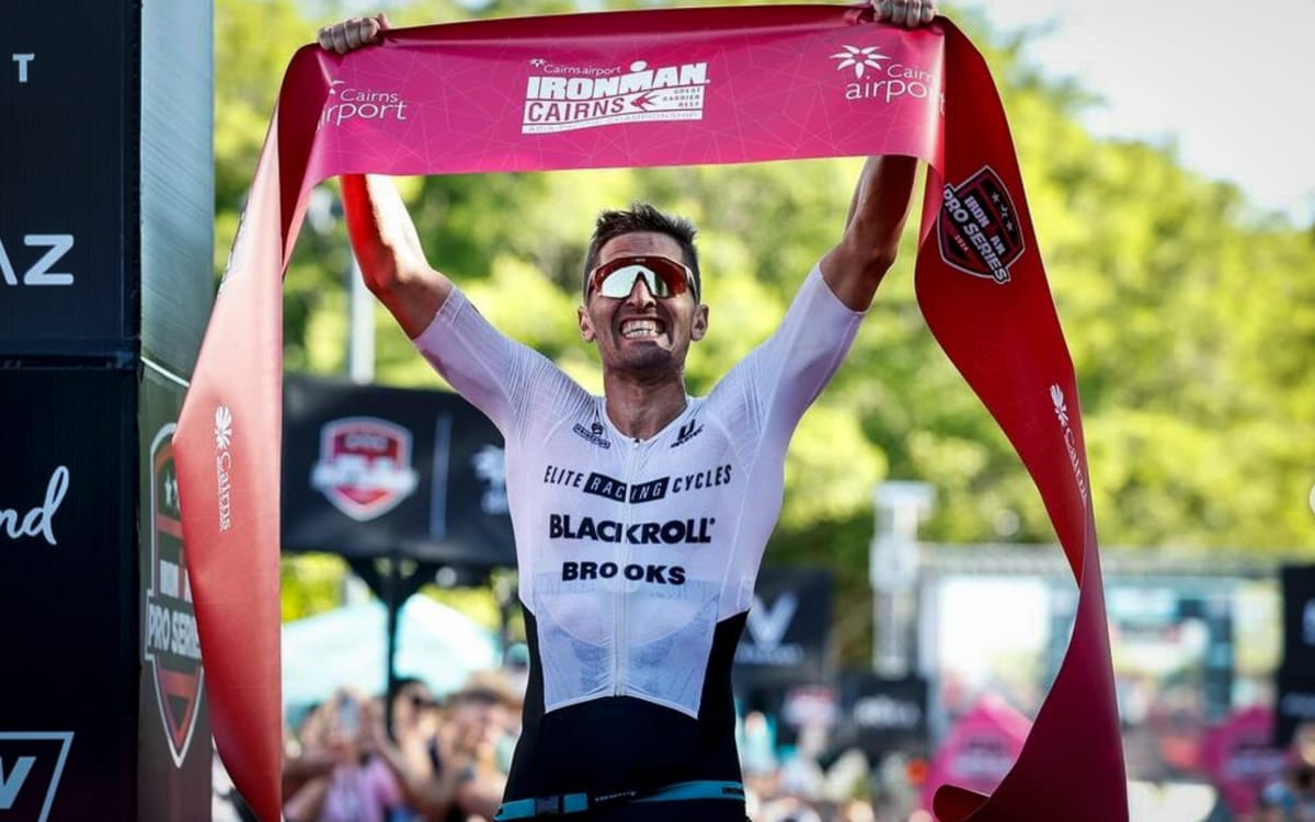 Matt Burton e Hannah Berry vencem o Ironman Cairns